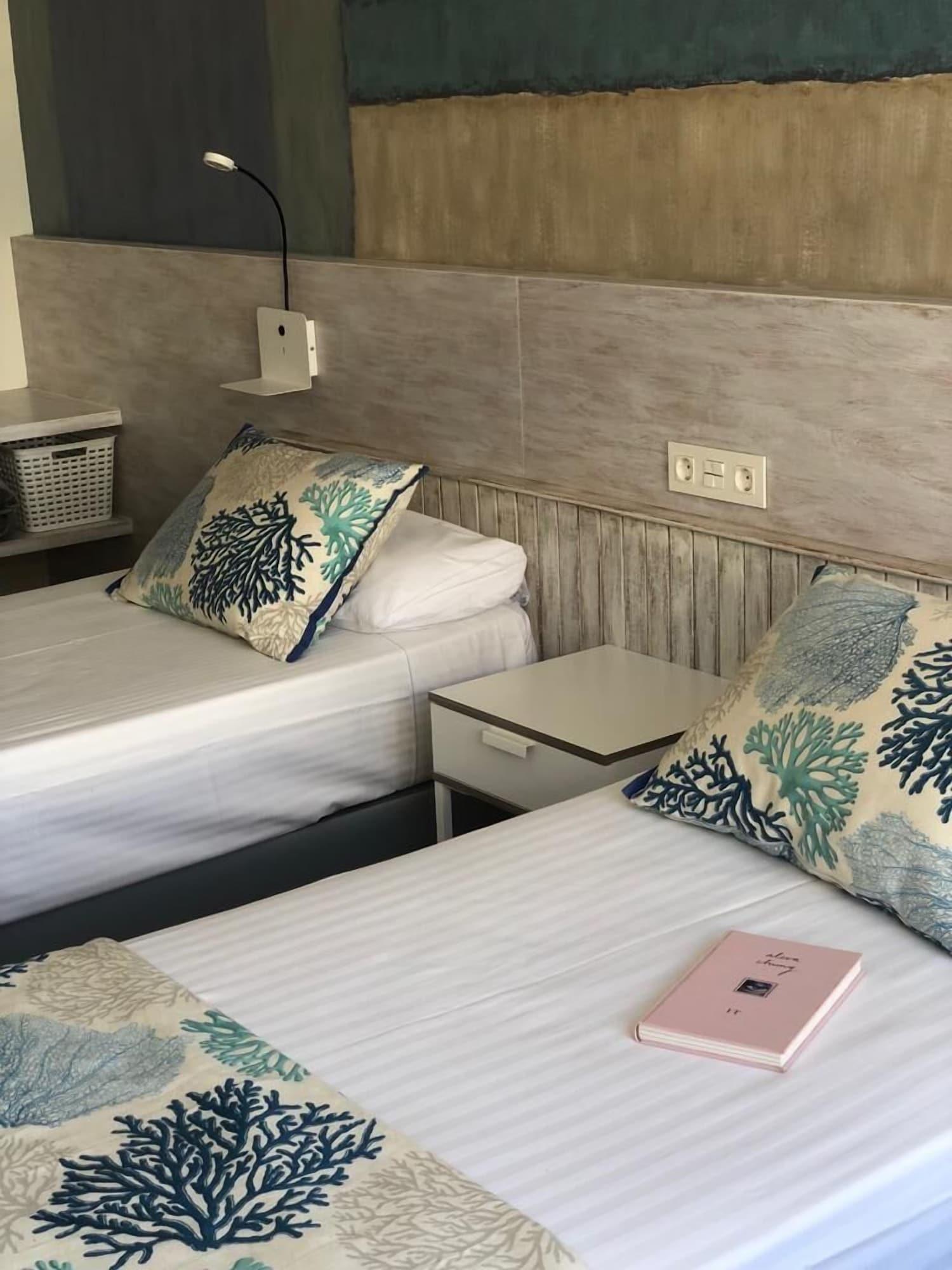 Idafe Aparthotel 2*