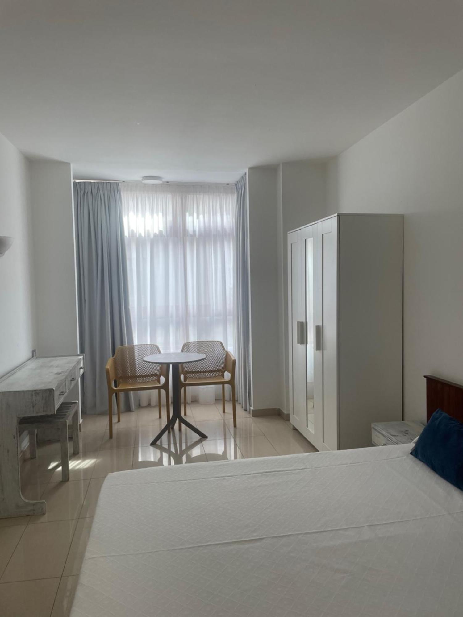 Idafe Aparthotel 2*
